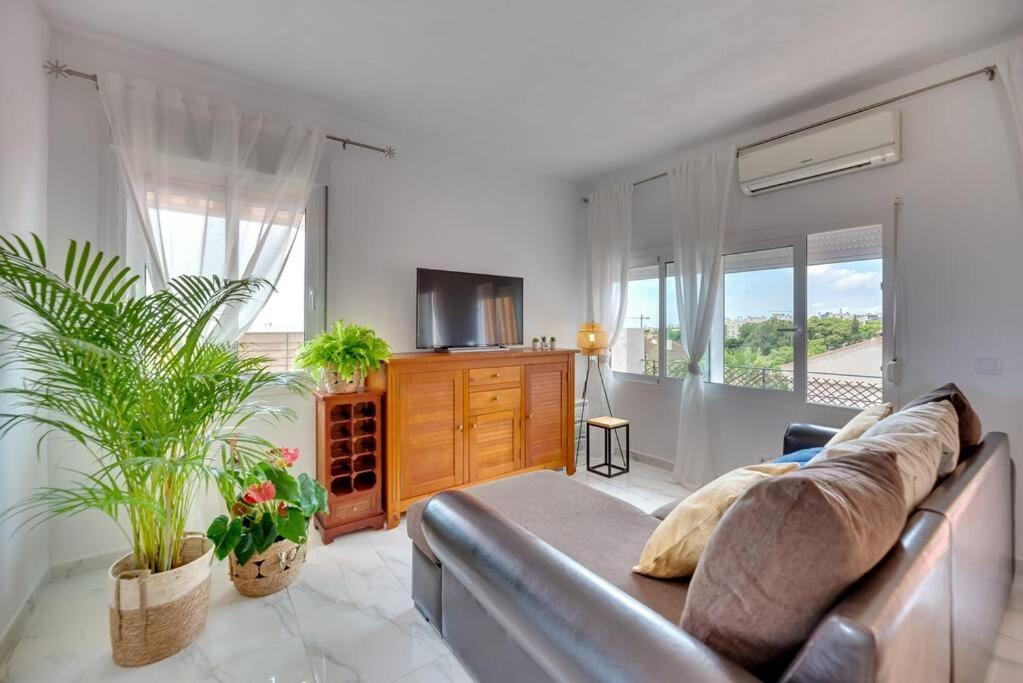 Апартаменты Lxr Brisa Marina 1Hab Vistas Mar Торремолинос Экстерьер фото